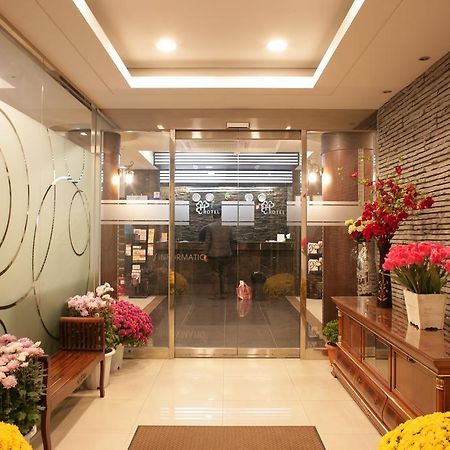 Hill House Seoul Myeongdong Hotel Екстериор снимка