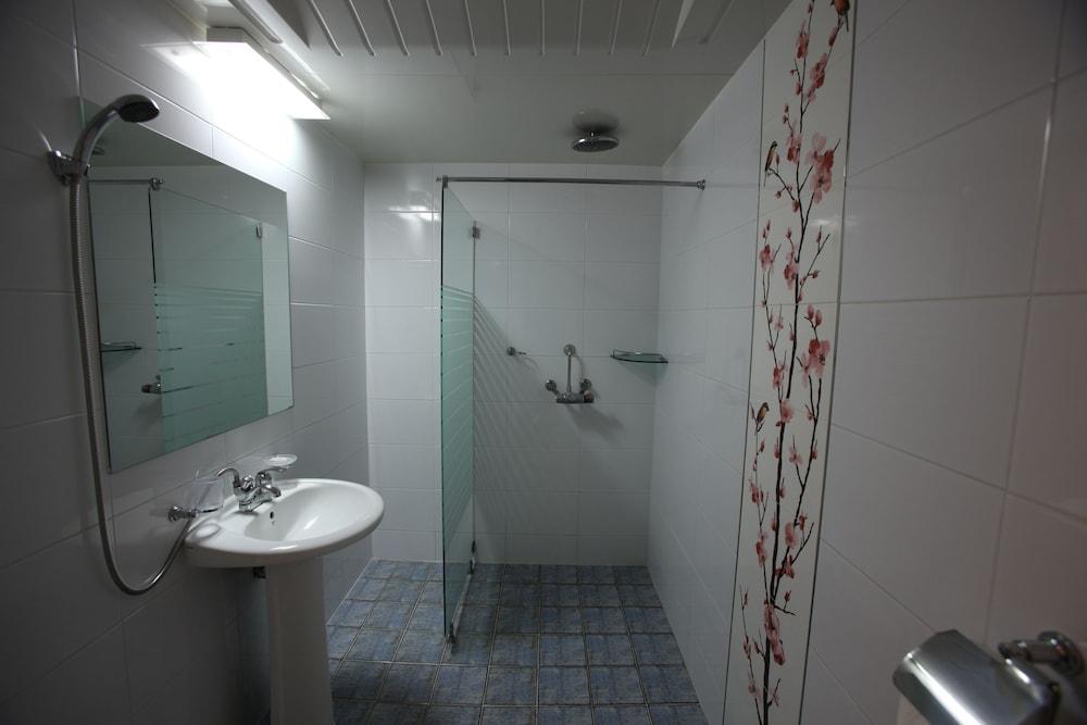 Hill House Seoul Myeongdong Hotel Екстериор снимка