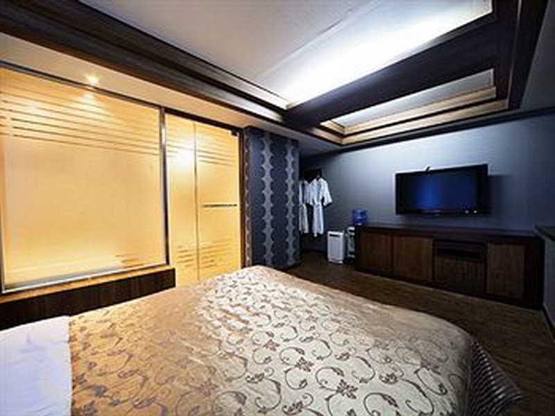 Hill House Seoul Myeongdong Hotel Екстериор снимка