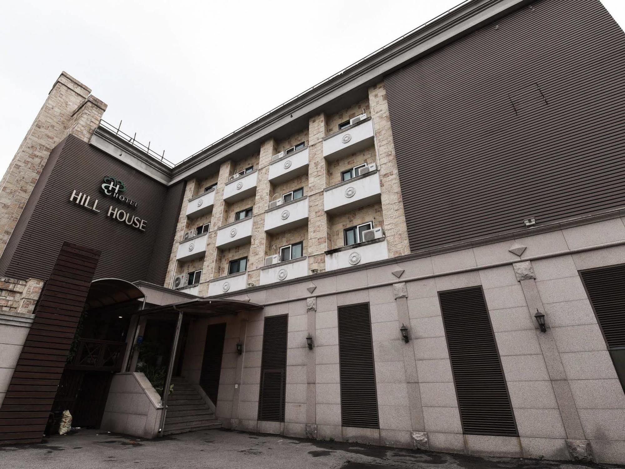 Hill House Seoul Myeongdong Hotel Екстериор снимка